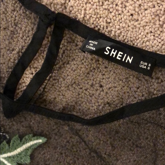 🔆Gorgeous Shein embroidered top, size Small, NEW - Picture 2 of 8